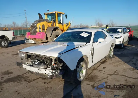2014 Dodge Challenger Sxt z USA, uszkodzony, nr VIN 2C3CDYAGXEH176329